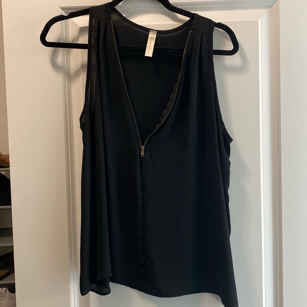 Black zipper blouse